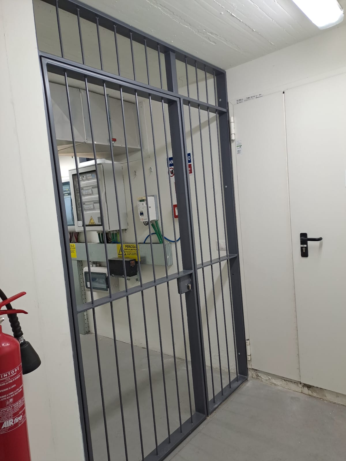 Cancello moderno in ferro