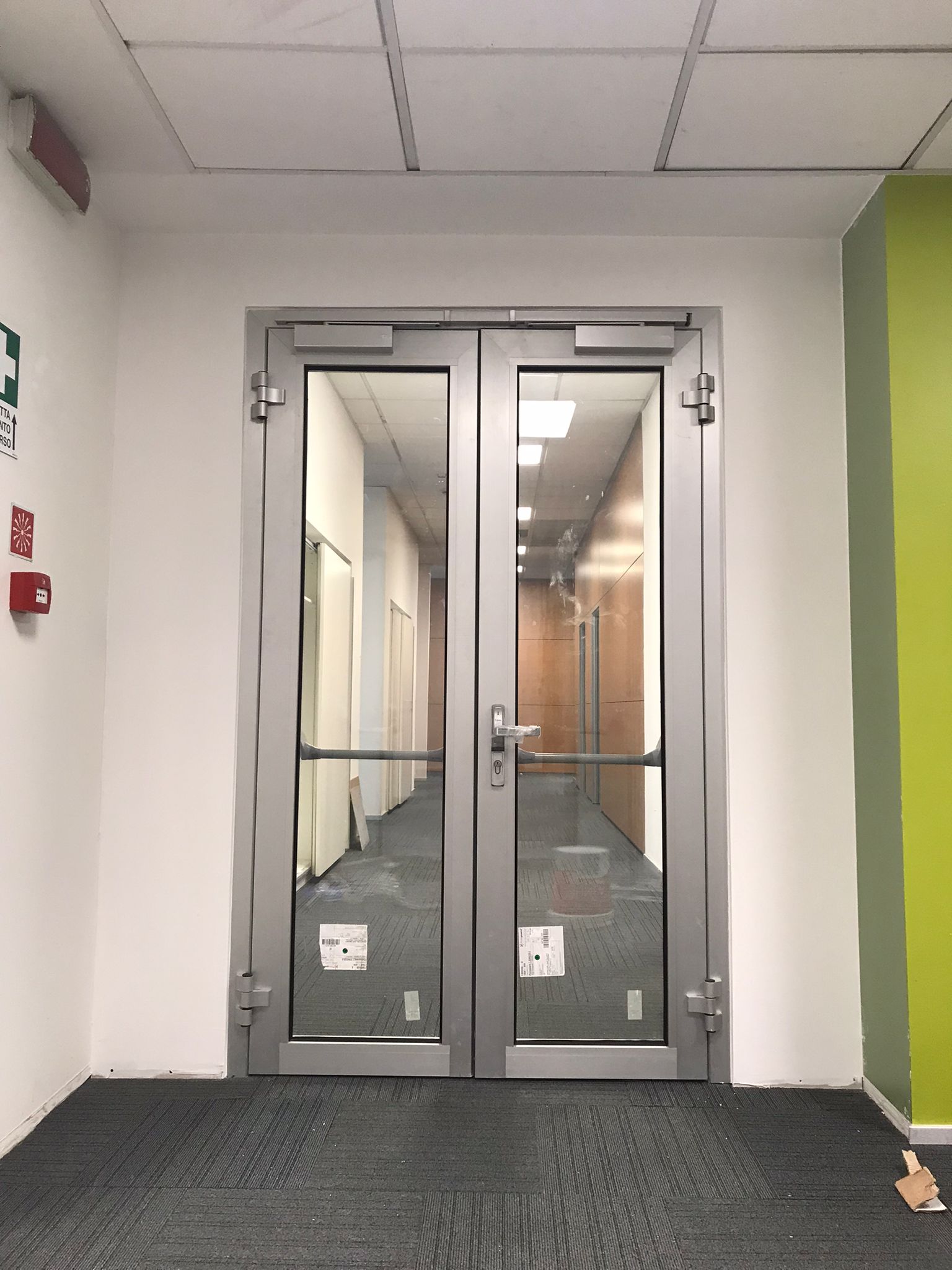 Porte REI in vetro per nuova costruzione